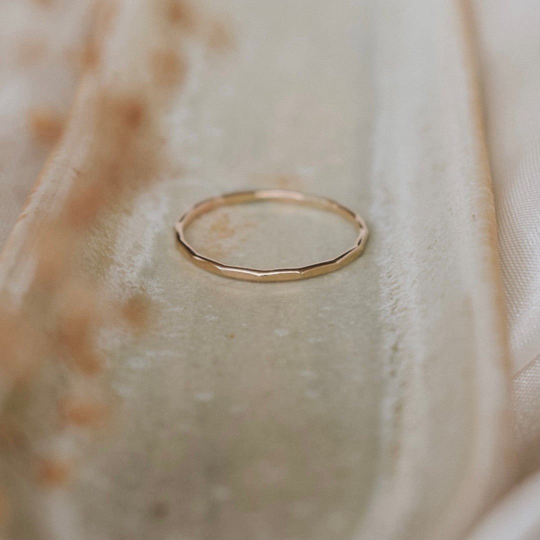 Simplicity Ring